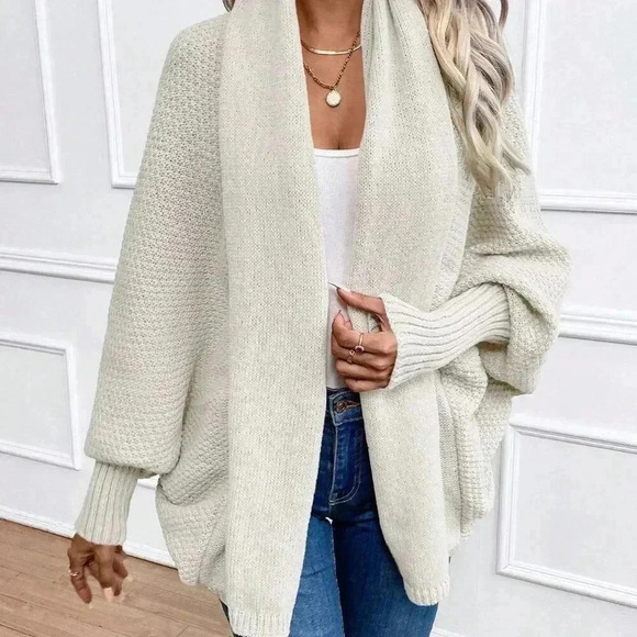 Grey Casual Women's Solid Color Bat Wing Cardigan - Picture 4 of 6